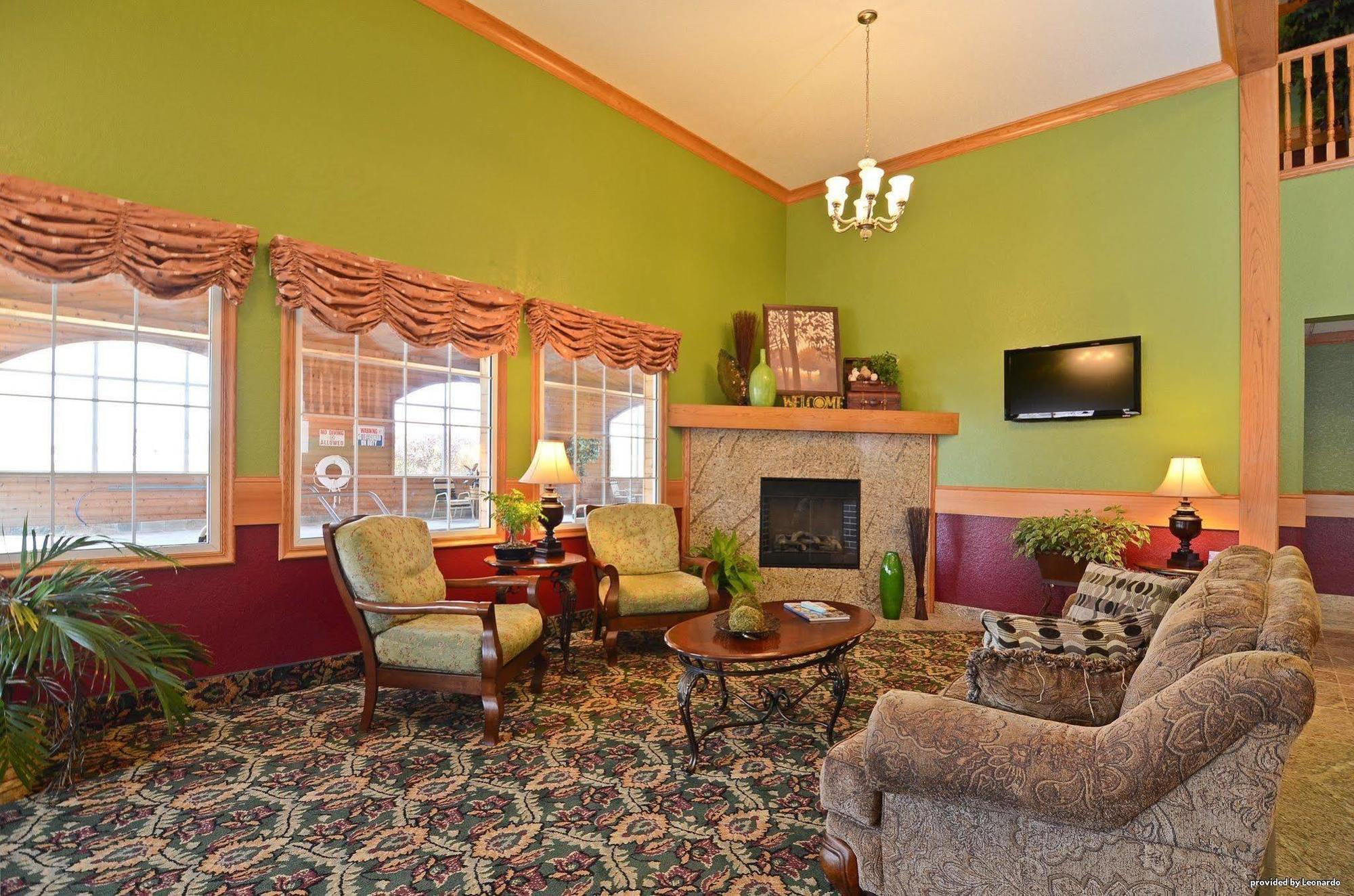 Pioneer Inn & Suites Grinnell Стая снимка